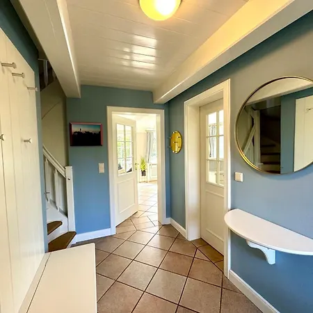 Holiday home Westerhus Nieblum